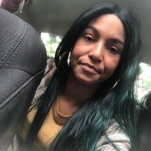 Meet your Posher, Manda